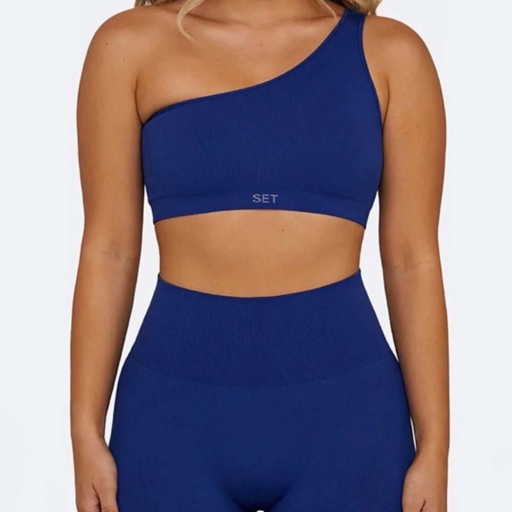 Set Active Bra